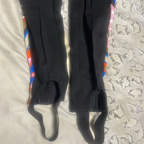 Emilio Pucci Authentic Leggings Size 46 - Picture 2 of 4
